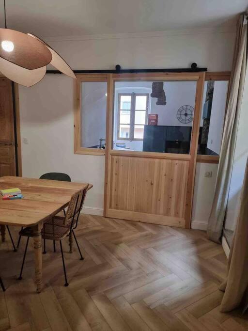 Appartement Au Coeur De La Ville Corte  Eksteriør bilde